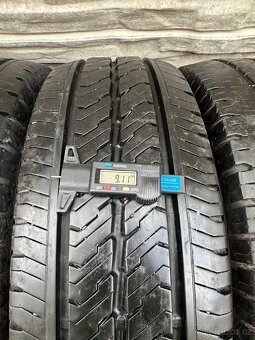 Použité letní pneu: 215/70/R15 c - 4 kusy - 5