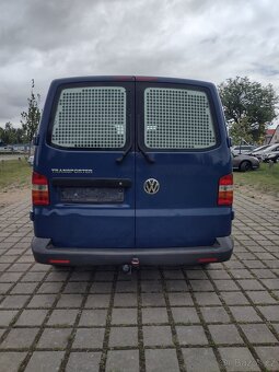Volkswagen Transporter T5 1.9TDI - 5