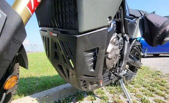 Tenere 700 kryt motoru - 5