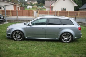 Audi RS4 Avant B7 4.2FSI 309kW RECARO - havarované - 5