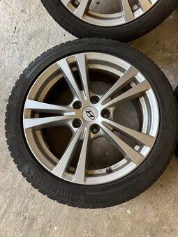 Prodám použitou zimní sadu Hyundai i30 5x114,3 225/45/17 - 5