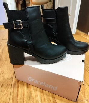 Nenošené dámské boty vel 42 - 5