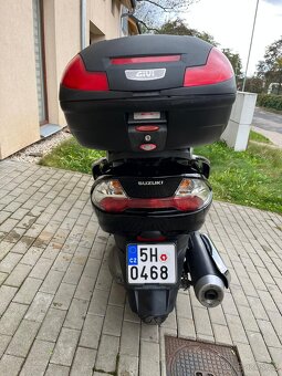 Suzuki Burgman AN400 - 5