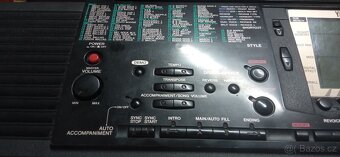 Prodám Yamaha PSR 330 - 5