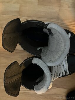 Bauer Supreme S180 velikost 6,5 (UK), 40,5(EUR) - 5