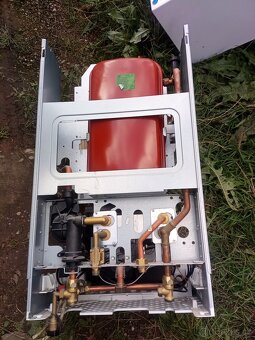 Plynový průtokový kotel Viessmann Vitopend 200 - 5