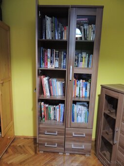 Prodám komplet nábytku - 5