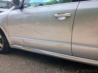 SUPERB 2,0TDI- 103 KW RV 2012 - 5