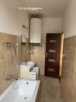 Pronajmu 2+1 Úpice - 5