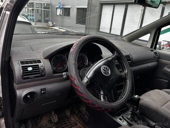 Volkswagen Sharan 1.9 TDI 85kW, ČIST POPIS - 5