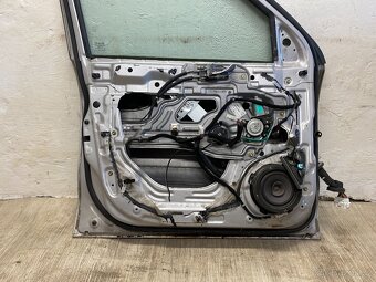 HYUNDAI SANTE FE I 2000-2006 - LEVÉ PŘEDNÍ DVEŘE KOMPLETNÍ - 5