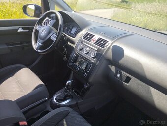 VOLKSWAGEN TOURAN 1,6TDI 77KW,AUTOMAT,KOMPLET ODSERVISOVÁNO. - 5