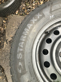 Zimní pneu 215/70R16 a disk Hyundai (5x114,3) - 5