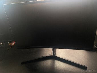 Prodám ps4 a 144hz monitor - 5