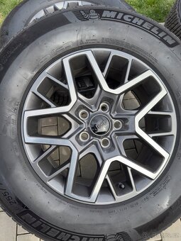 Jeep 18' disky, originál + Michelin zimní pneu / (+letní) - 5