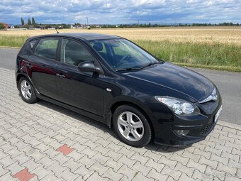 Hyundai I30 1,4i 80kw rok 2011 najeto 118000km - 5