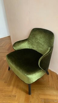 Nové designové křeslo z odolného sametu - 5