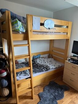 Patrová postel dělaná z masivu od truhláře -rozložitelná - 5