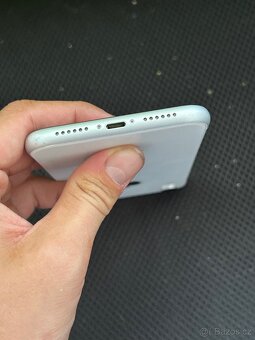 iPhone XR 64GB - 5