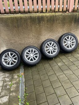 Prodám sadu zimních pneu na alu 225/55 R16 - 5
