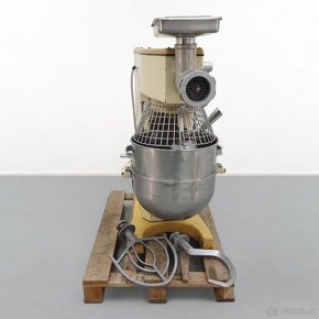 Univerzální hnětač ALBA HOŘOVICE RE 22 - 5