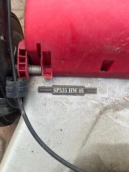 Benzínová sekačka SP 535 HW 4S , motor Honda . - 5