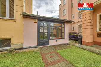 Pronájem obchodu 35 m² v Mariánských Lázních, Hlavní třída - 5