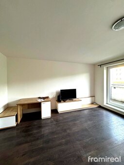 Pronájem ateliéru 1+kk, 46 m² - Brno - Židenice, ev.č. 01946 - 5