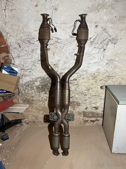 BMW M3 E92 kompletni vyfuk + Milltek - 5