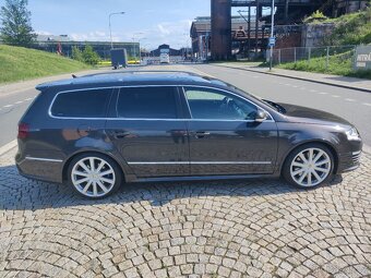 Volkswagen Passat R36 3.6 V6 220kW – TOP výbava - 5