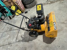 Prodám menší sněhovou frézu Stiga - 5