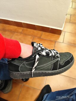 Prodám ne moc použité boty Nike Traviss Scott black phantom - 5