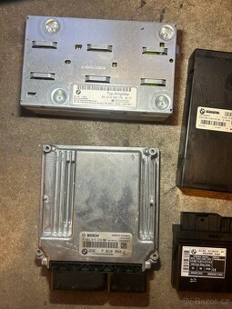 Bmw e61/e60 - řídící jednotky - 5