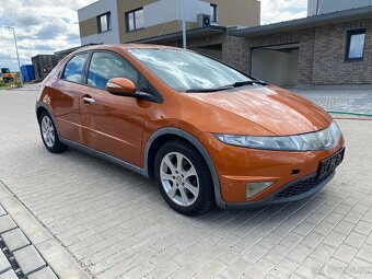Honda Civic 1.4i, 61 kW, r. 10/2008, klima, ALU, nová STK - 5