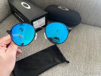 Oakley Terrigal Satin Light Steel/Prizm Sapphire Polarized - 5