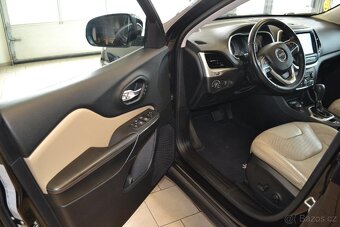 Jeep Cherokee 2.2M-jet/4x4/AT/147kW - 5