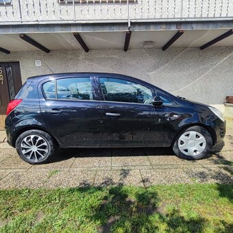 Opel Corsa 1.4 benzín - 5
