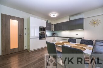 Prodej bytu 3+kk/L, sklep, garáž, OV, cca 120 m2 vč. přísluš - 5