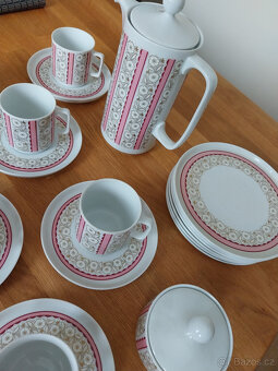 Čajová porcelánová souprava ze 70tých let, kompletní - 5