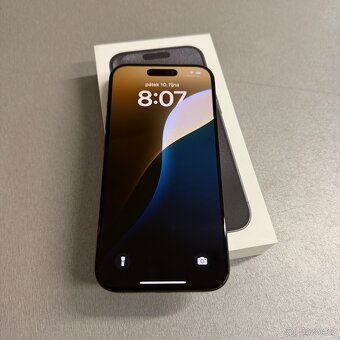 iPhone 15 Pro 128GB černý, bez škrábance, rok záruka - 5