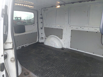 Mercedes-Benz Vito 116 CDI (2017) - 5