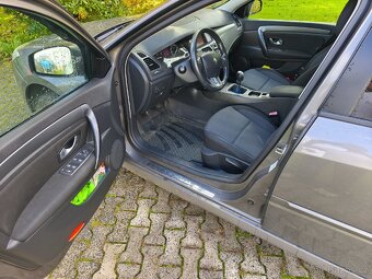 Renault Laguna III combi - 5