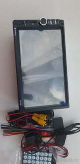 7palcový HD dotykový displej 2Din autorádio s Bluetooth - 5