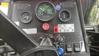 PRODÁM TRAKTOR BELARUS 422.1 - 5