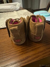UGG boty číslo 18 - 5