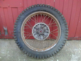 Jawa 250/350 Panelka - p.vidle,kola,skoro nová rozeta,karbur - 5
