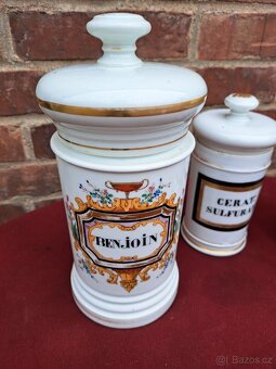 Porcelánové barokní lékárnické dózy - 5