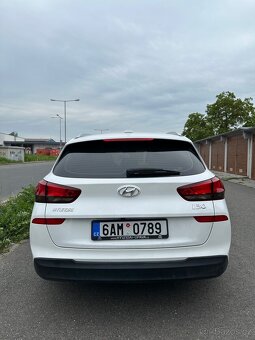TOP - Hyundai i30 Combi 1.6 CRDI - SERVIS - 5