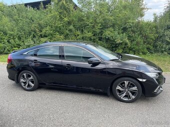 Honda Civic 1.5 VTEC turbo sedan - 5