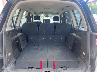 Ford Galaxy - 5